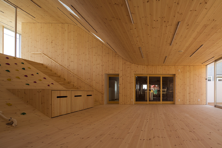 すみれチャイルド保育園