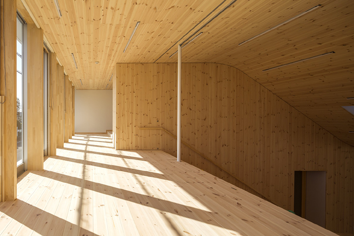 すみれチャイルド保育園