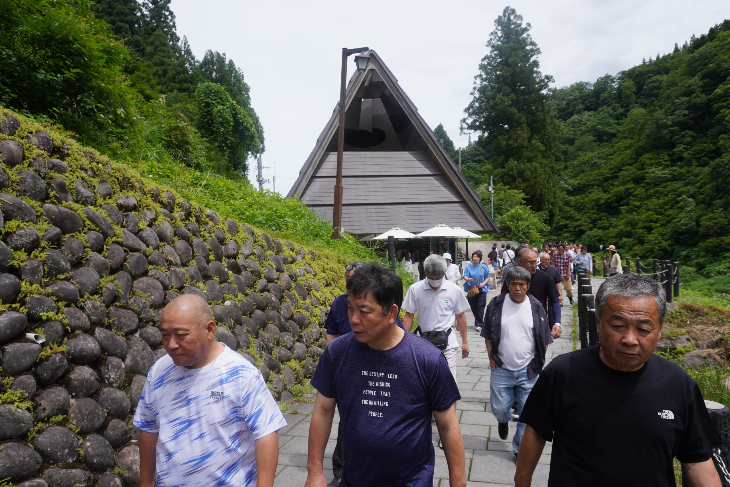 ヒロサワ広栄会協力業者の皆様と研修旅行に行ってきました
